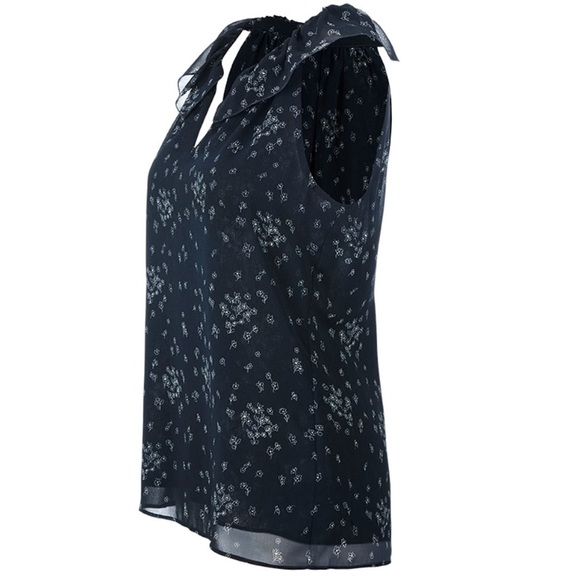 cabi NWT Ever Top, Navy Bouquet, SMALL, Fall 20 - Picture 3 of 6